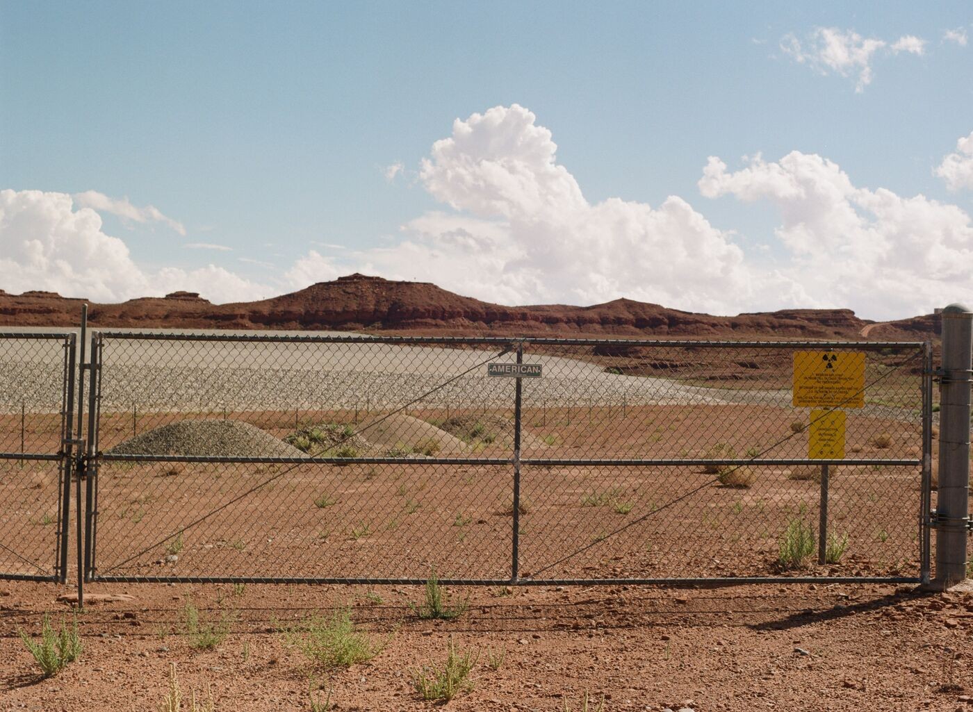 Uranium, walk with me - Mexican Hat, Utah